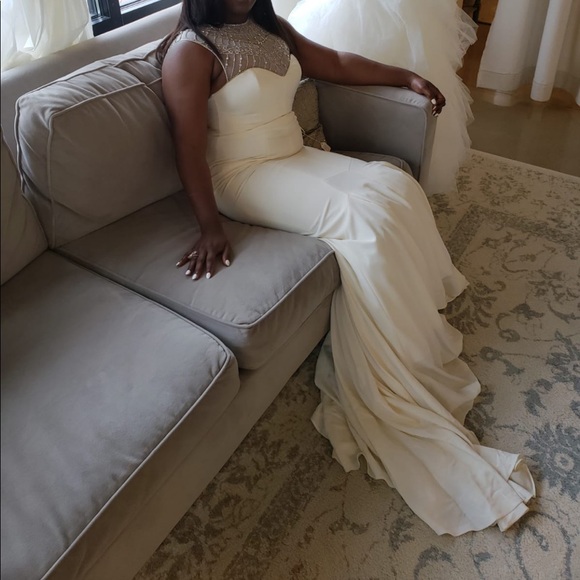 COPY - Wedding dress - Picture 5 of 7